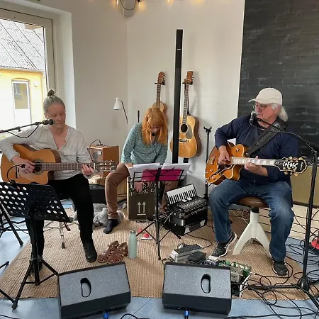 Lägenhetshotell 8 - Hawkraft Kulturhotel *
